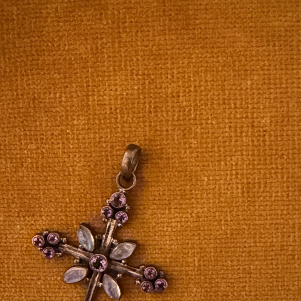 925 Sterling Elegant Silver and Purple Cross Pendant - Picture 2 of 4